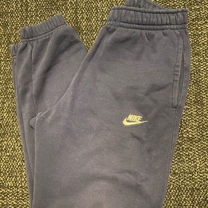 Nike Sweatpants